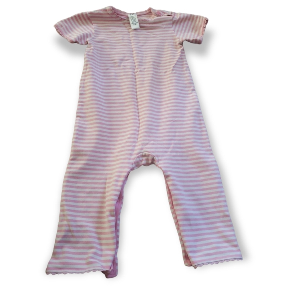 Gap 12-18m overall
